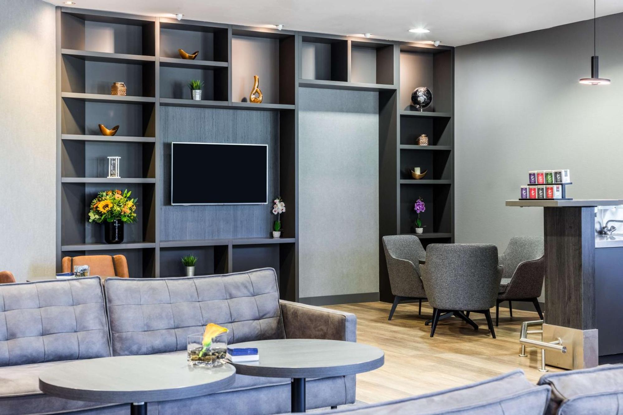 Hotel Nh Luxembourg Airport Niederanven Zewnętrze zdjęcie